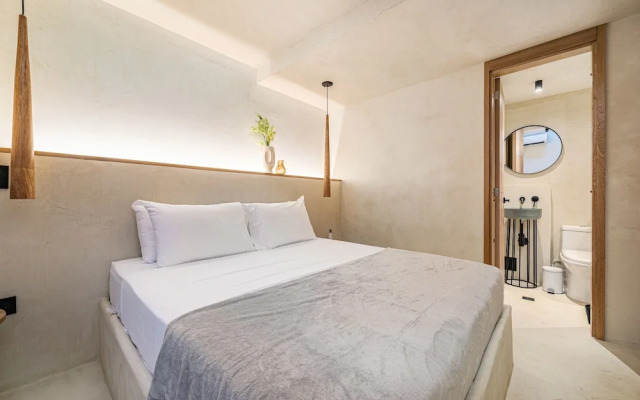 Provenza Luxury Residence by HOUSY HOST