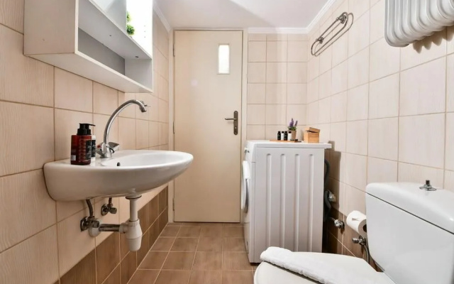 Cozy studio at Ampelokipi Area