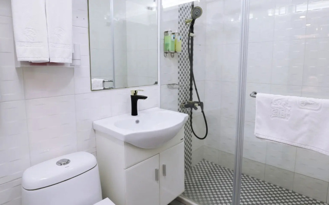 Talmud Hotel Gongyuan