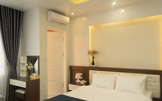 Sen Hotel My Dinh Song Da