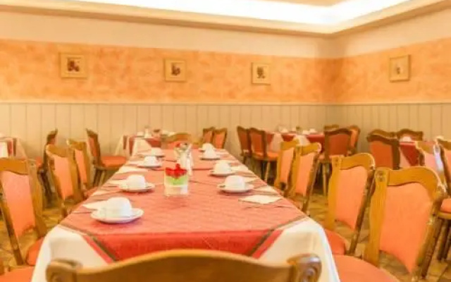 Hotel Alpenhof