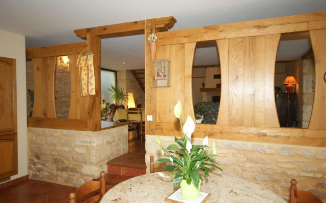 Spacious Holiday Home in Besse With Swimming Pool
