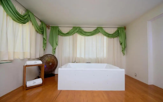 Victoria Hotel y Spa