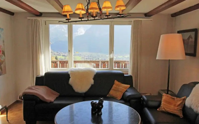 Apartment Shangri La