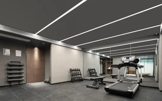 Atour Hotel Fuyang Yingzhou Wanda Plaza