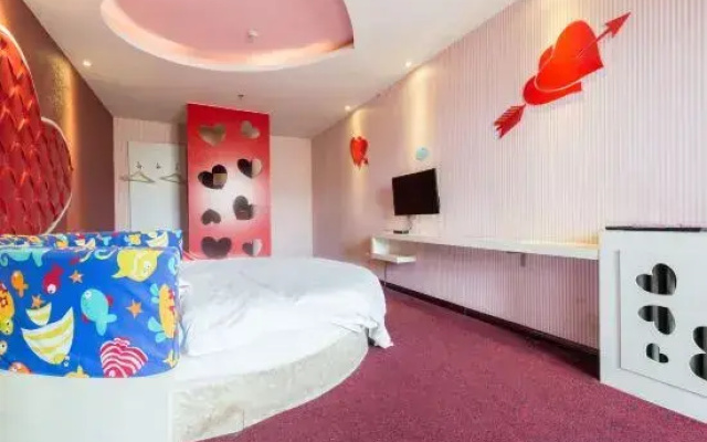 Red Ant Hotel (Xinxiang Normal University Pangdonglai)
