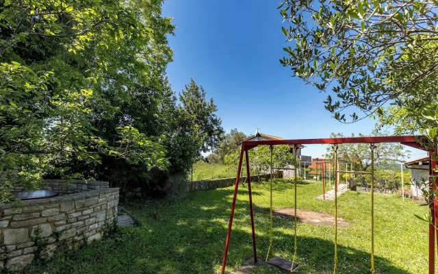 Holiday Home Sladonja Apartments