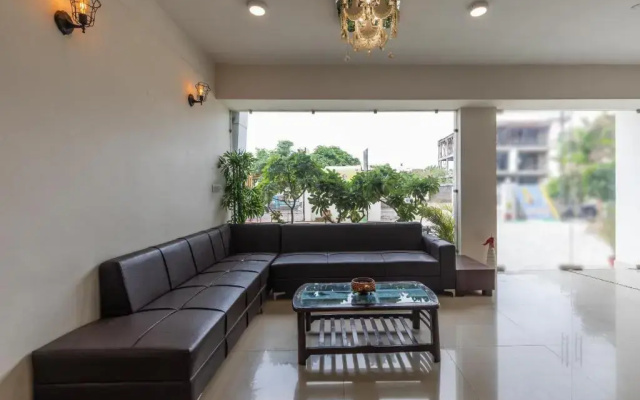 Hotel Smriti Grand by OYO Rooms