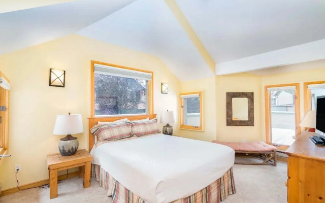 Le Chamonix D 3 Bedroom Condo