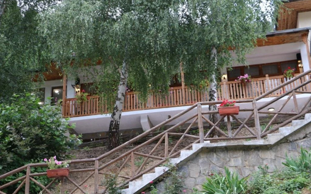 Bedenski Bani Hotel