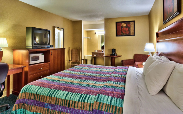 Casco Bay Hotel Portland Airport - Maine Mall, an Ascend Collection Hotel