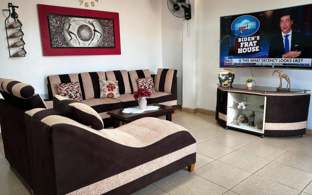 Apartamentos El Roble