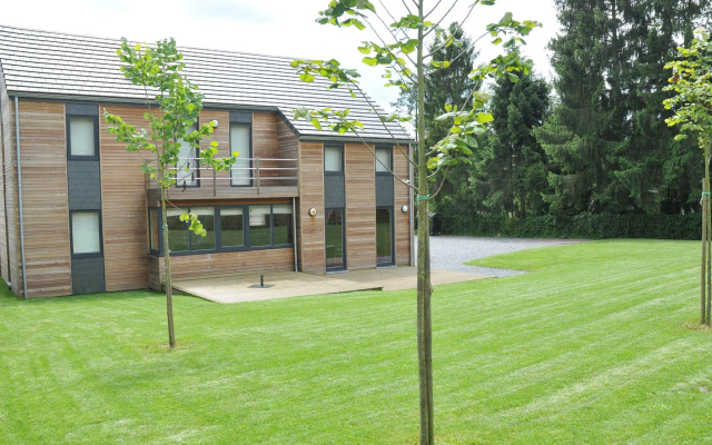 Durbuy, close to this holiday home in Enneille