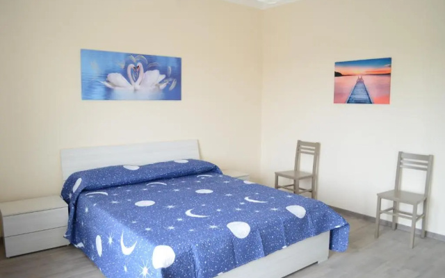 Fondachello Beach House 2