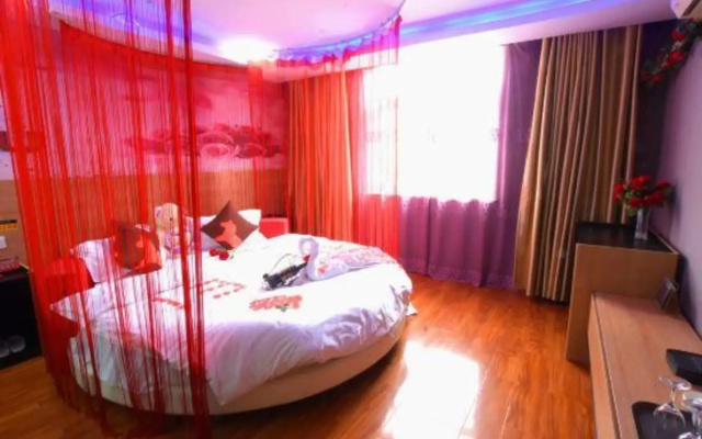 Junyi Hotel Chain (Anyang Railway Station North Street Branch)