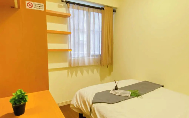 Homey And Roomy 3Br At Apartment Meikarta District 1