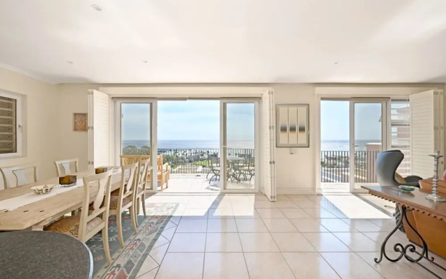 Elegant Camps Bay Eco Pool Sauna Views