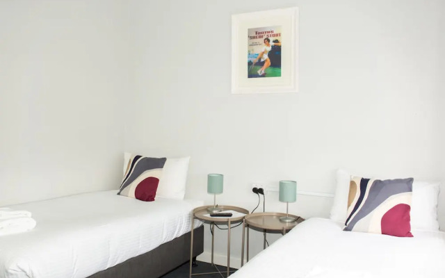 Five Islands Hotel