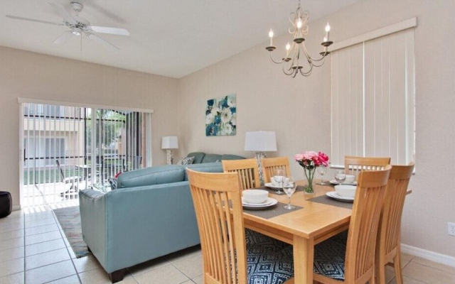 King Triton's Townhome at Regal Oaks
