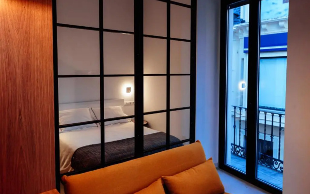Apartamentos Plaza de España 6