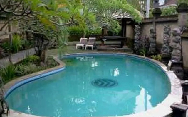 Taman Dayu Villa
