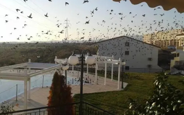 Bell Air Hotel