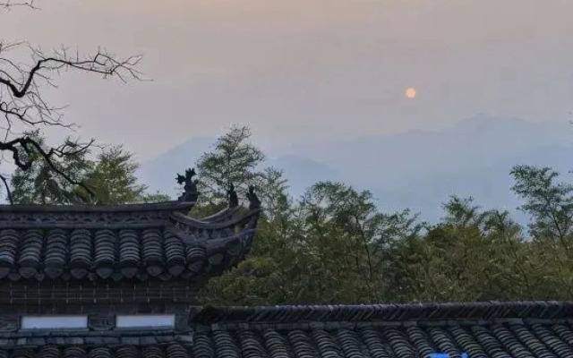 Hongcun Tachuan Wenda Nature and Culture Hotel