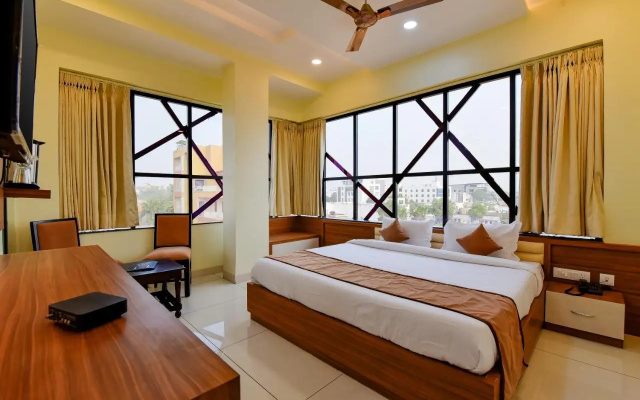 Hotel Purple Orchid