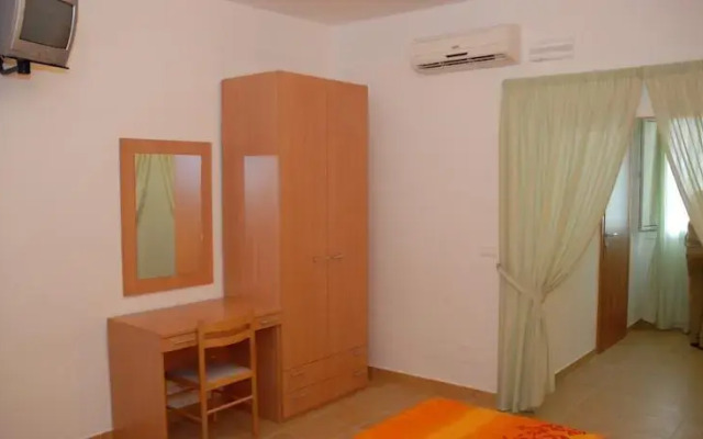 B&B Cristina
