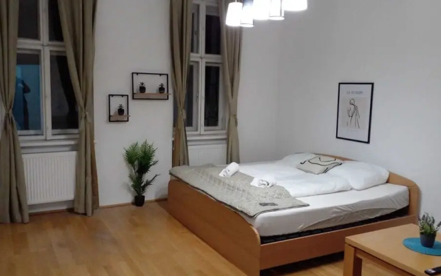 Comfort 2BR Apartment Near Stadthalle