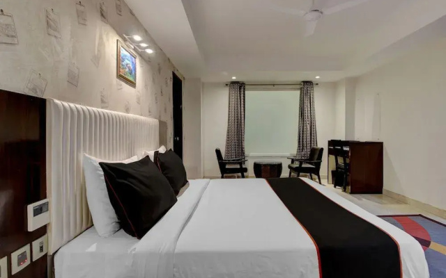 Hotel Broadway by OYO Rooms