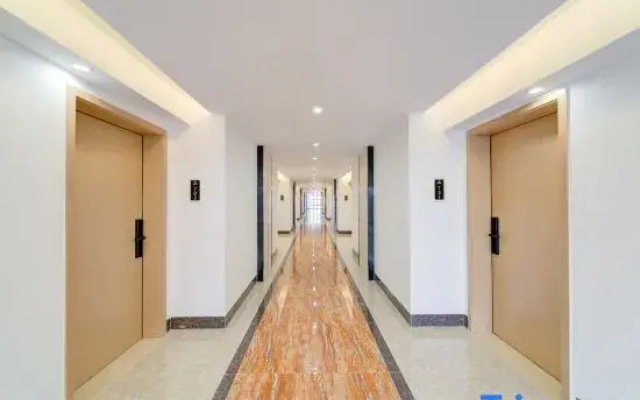 Mega Hotel