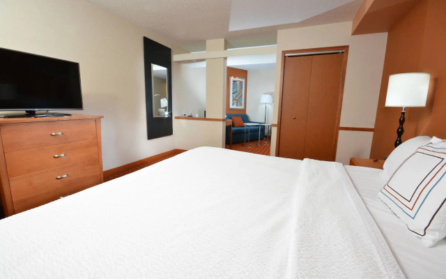 Fairfield Inn & Suites by Marriott