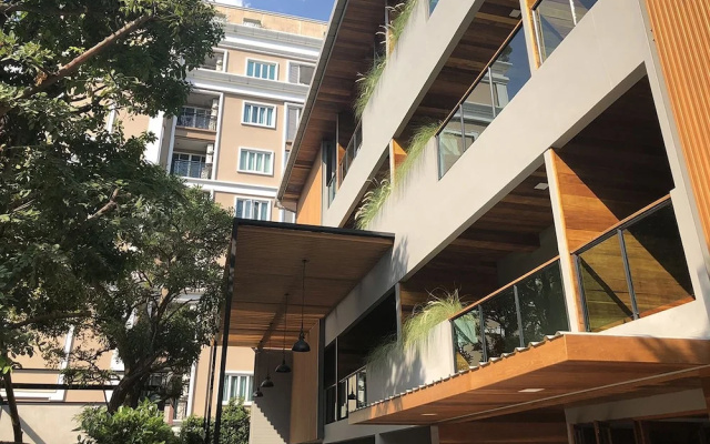 Salolife Hotel