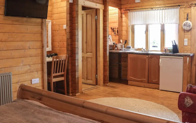 The Gathering - Blossom Cabin