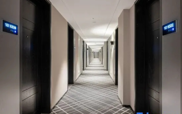 Xana Hotelle Hotel (Beijing South Railway Station Majiabao)