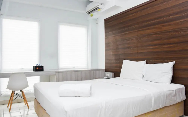 Cozy Living Studio Patraland Urbano Apartment Near Bekasi Station