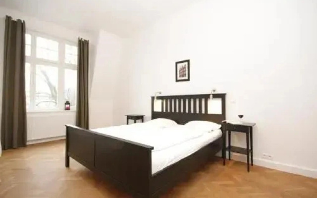 Marina Apartments