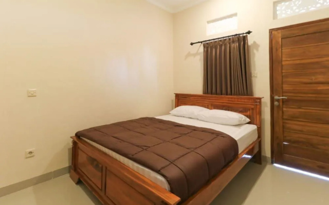 Dira Guest House