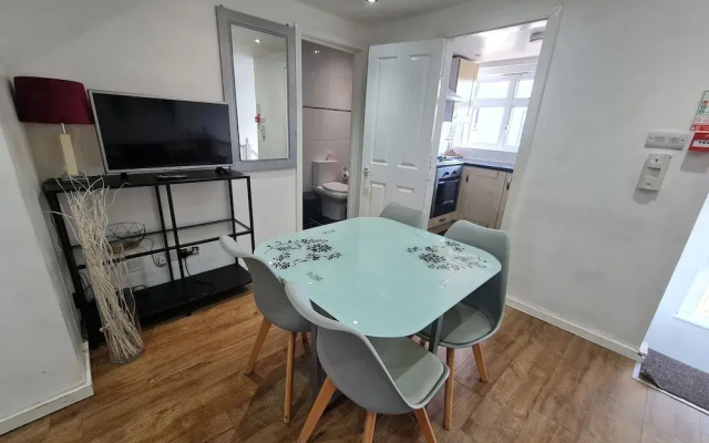 Urban Hideaway 2beds Apartment