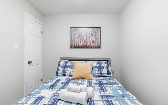1BR - Boutique Apt With Netflix - Prime Location