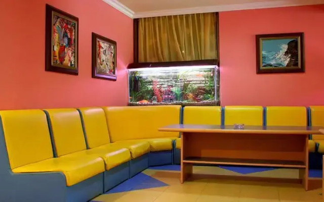 Briz 2 Hotel