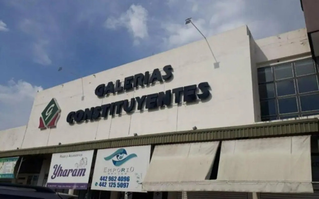 Departamento Ubicación, Cómodo, Estacionamiento