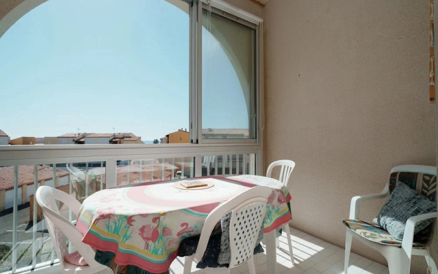 Serene Port-side Living in Agde