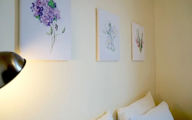 Creative Chicago Charm in Wicker Park