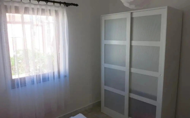 Spacious Holiday Home in Dalmatia With Beach Nearby