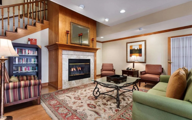 Country Inn & Suites By Carlson Marion