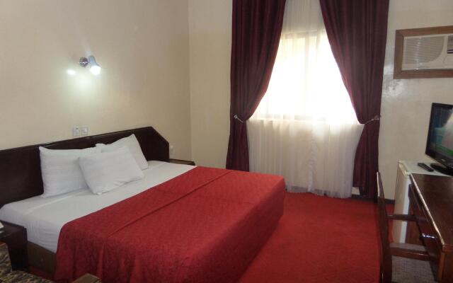Grace Point Resort Hotel комната для гостей