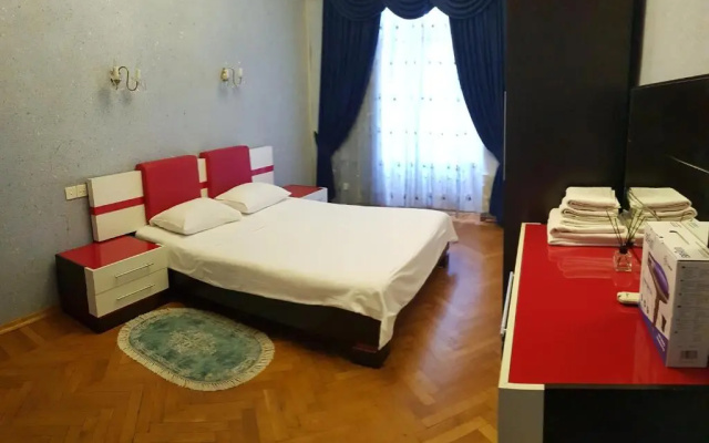 Deluxe Formula Apartment on Nizami Street