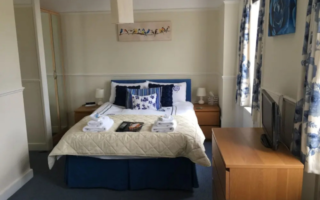 The Alendale Guest House